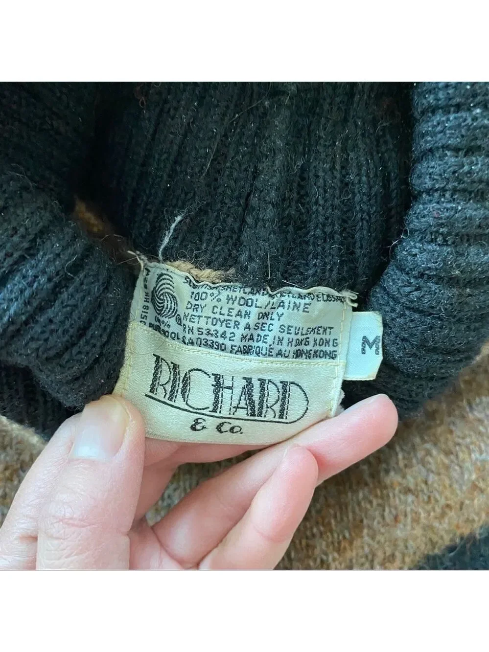 VINTAGE Richard & co. 100% Wool Turtleneck Sweater Brown Sz M - Picture 3 of 5